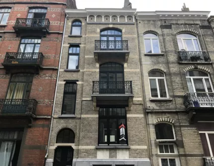 French client falls for apartment