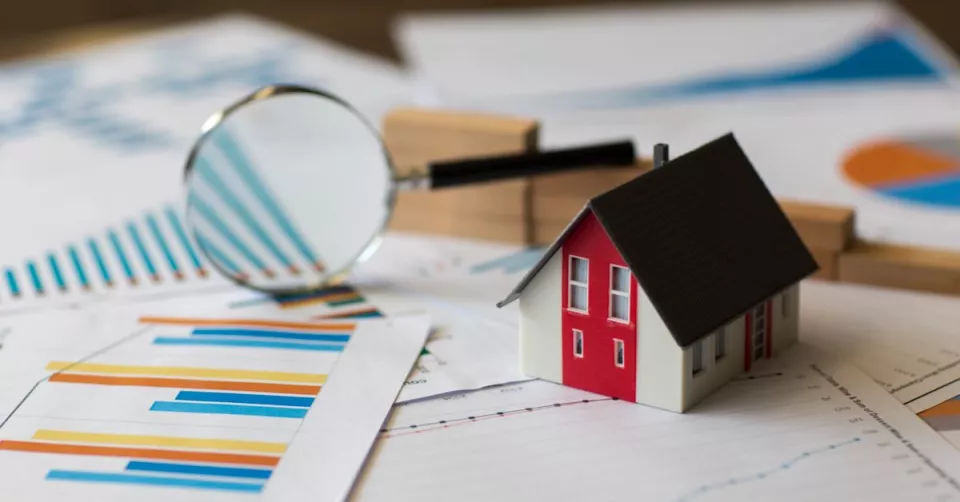 Quels facteurs prendre en compte pour un investissement immobilier rentable? 